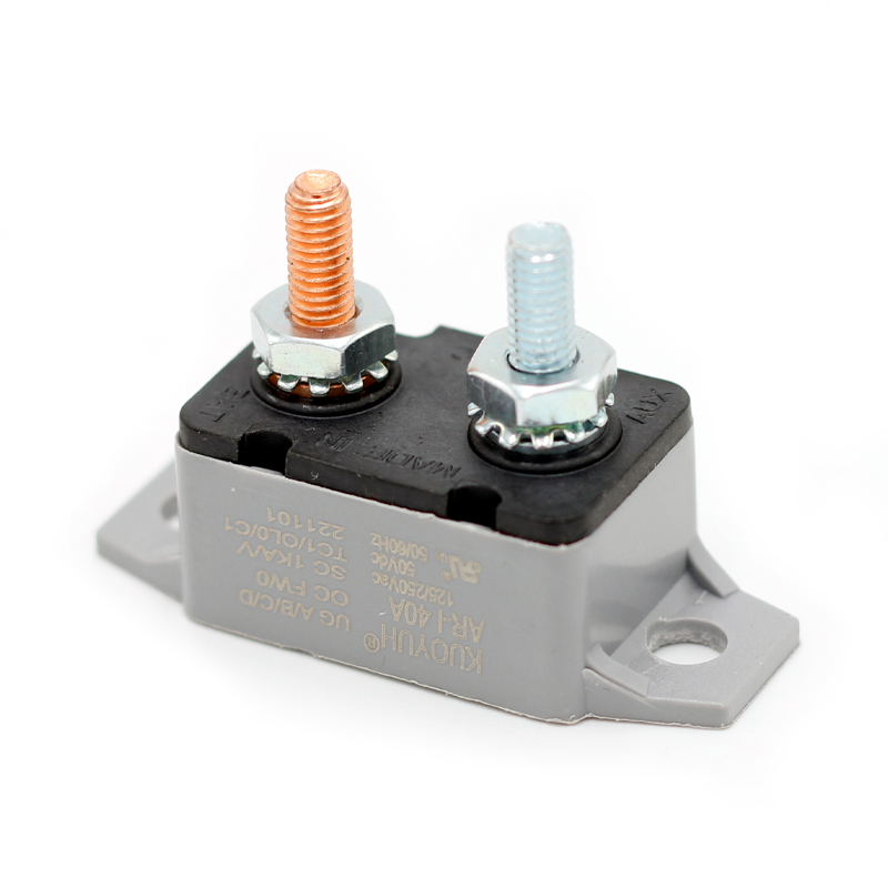 Kuoyuh 50V 3A-50A marine truck automatic reset battery circuit breaker