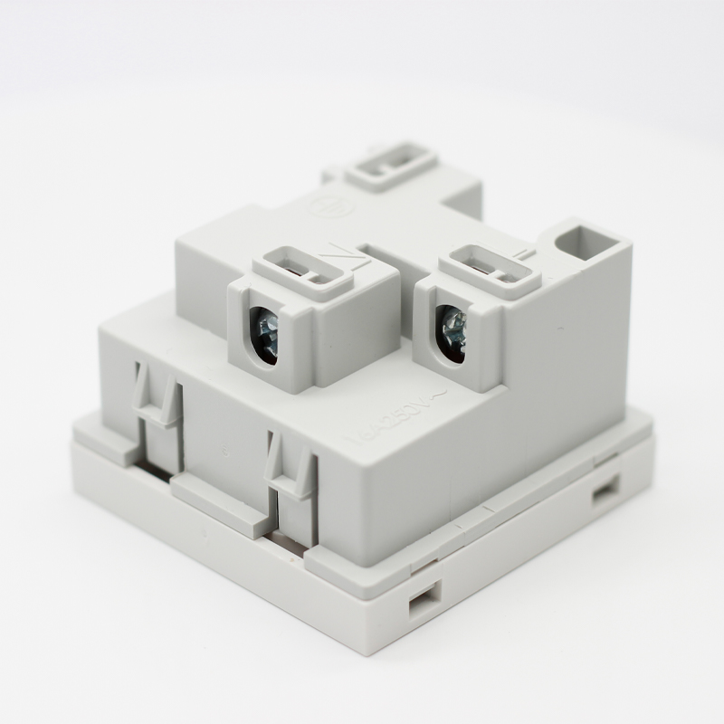 Israel standard AC outlet wall socket adapter plug connector Israel Socket4