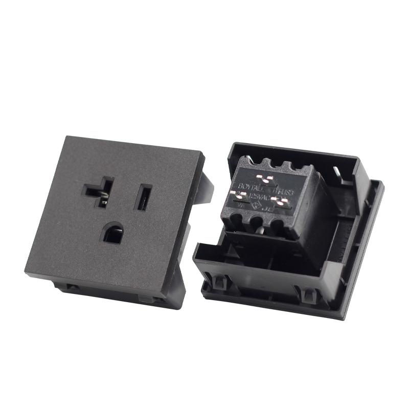 45*45 USA standard NEMA 5-15R IEC 15A 125V AC power American socket 3 PIN plug PDU socket connector with certification
